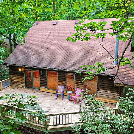 Huge Cabin W Hot Tub, Deck, Grill, Fire Pit, Wifi Berkeley Springs Exteriér fotografie